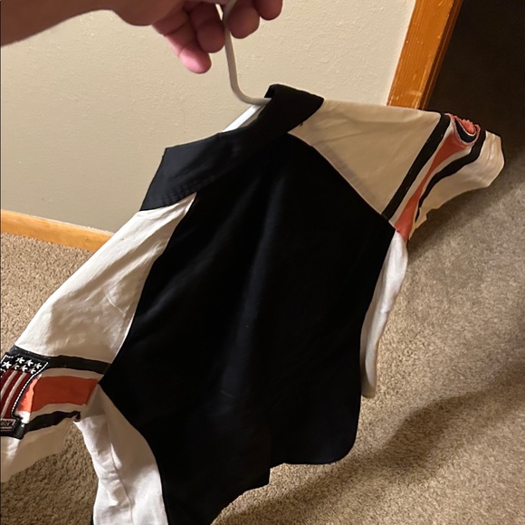 Harley-Davidson Black and White Shirt with Orange Accents - Picture 3 of 8